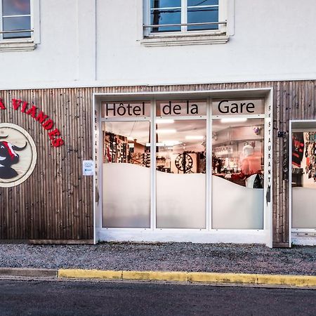 Hotel De La Gare Surgères Dış mekan fotoğraf